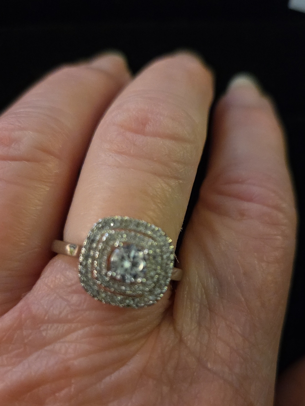 NEW - Ring...size 8
